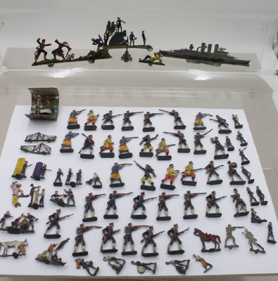 Auktion 370<br>Konvolut div. Zinnfiguren, älter, meist bemalt, Altersspuren [1]