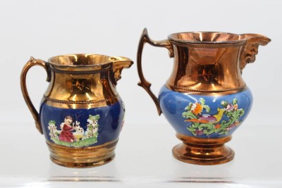 Auktion 370<br>2x div. Kupferlüster, Milchkännchen, England, 19. Jhd., ca. H-13cm u. 11cm [1]