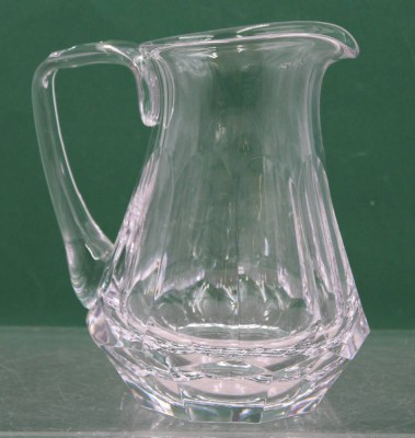 Auktion 370<br>schwerer Kristall-Wasserkrug, ca. H-18,5cm [1]
