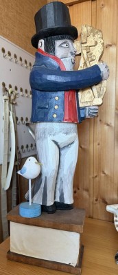 Auktion 370<br>gr. Wand-Holzfigur, H-60 cm [1]