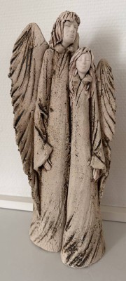 Auktion 370<br>hohe Terrakotta Figur, Zwei Engel, H-36 cm [1]