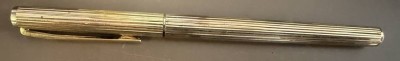 Auktion 370<br>Mont Blanc Füller mit Goldfeder, Double, Noblesse Edition, eine Seitenwand mit Frass, 70-er Jahre [1]