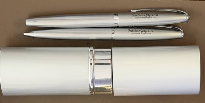 Auktion 370<br>Schreibset, Werbung für Frankfurter Allgemeine, in orig. Hülle, wohl 70/80-er Jahre, ungebraucht [1]