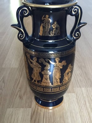 Auktion 370<br>Griechische Amphore Vase - Handarbeit Griechenland - 24K Gold Dekor - Kobaltblau/Schwarz, H- ca: 27,5 mm B ca : 11 mm, [1]