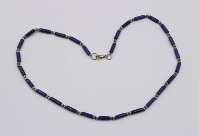 Auktion 370<br>Lapis-Halskette, Silber-Zierlelemente, ca. H-45cm [1]
