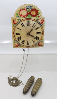 Auktion 370<br>Schwarzwald-Schilderuhr, Gewichte anbei, Pendel fehlt, Funktion nicht geprüft, ca. 27,5 x 16,5cm T-12cm [1]