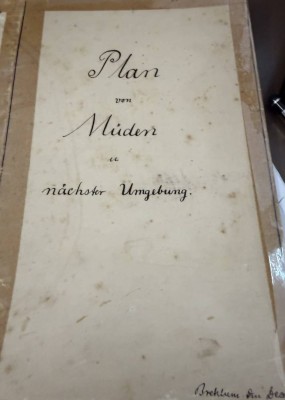 Auktion 370<br>Plan  von Müden/Oertze, handgemalt von 1890, ca. 58x58 cm, gefaltet, einige Einrisse [1]