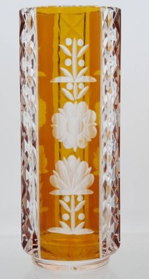 Auktion 370<br>hohe Vase, beschliffen, min. Chip, ca. H-20cm [1]