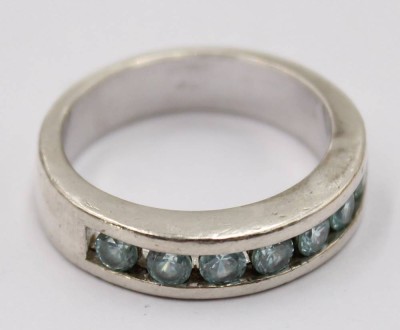 Auktion 370<br>Silberring mit 7 blauen Steinen, 925er Silber, RG. 56, 6,0 Gramm [1]