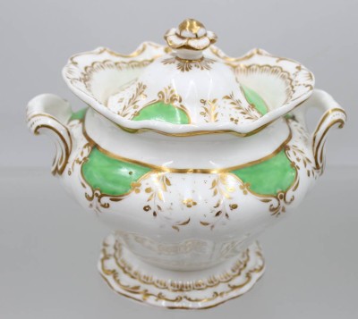 Auktion 370<br>Zierdose, älter, Copeland & Garrett, Goldzier, ca. H-14 [1]