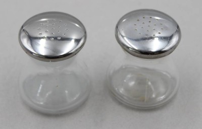 Auktion 370<br>WMF Salz- und Pfefferstreuer „Max und Moritz