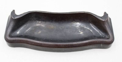 Auktion 370<br>Stiftablage um 1900, gusseisen, ca. 31 x 11cm [1]