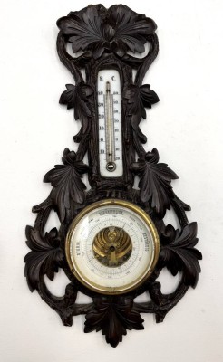 Auktion 370<br>Wand-Wetterstation, Holz, H-39 cm, guter Zustand [1]