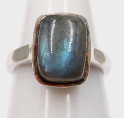 Auktion 370<br>Labradorit-Ring, 925er Silber, 6,7gr., RG 59 [1]