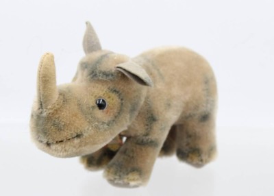 Auktion 370<br>Steiff Nashorn, Nossy, ca. H-12,5cm [1]