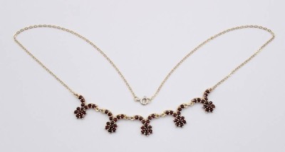 Auktion 370<br>Silber-Collier mit Granat, 7,2gr., ca. L-42cm [1]