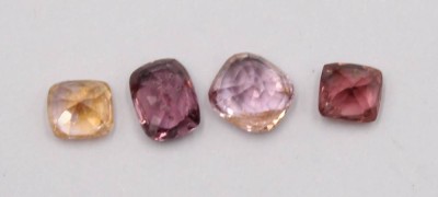 Auktion 370<br>Spinel-Konvolut, zus. ca. 2,5ct [1]