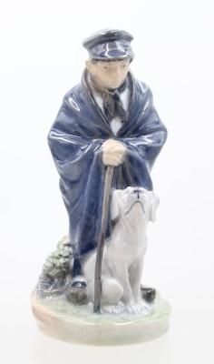 Auktion 370<br>Schäfer mit Hund, Royal Copenhagen,  Entw. Christian Thomsen, Modellnr. 782, ca. H-19cm [1]