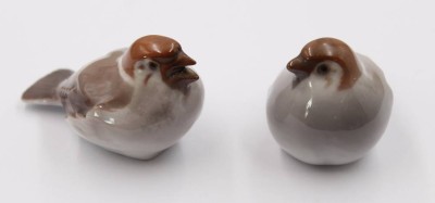 Auktion 370<br>Spatzenpaar, Bing und Gröndahl, Unterglasurfarben, ca. H-4,5cm [1]