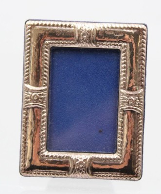 Auktion 370<br>kl. Bilderrahmen, 925er Silbermontur, ca. 7 x 5,5cm [1]