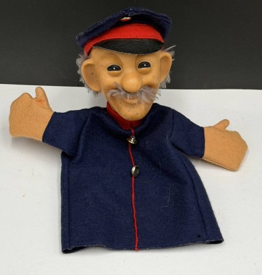 Auktion 370<br>Steiff Handpuppe, Bahnschaffner [1]