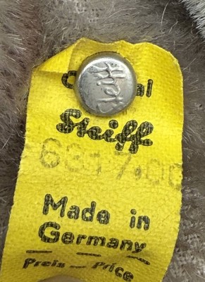 Auktion 370<br>vintage gr. Steiff Zirkuselefant, H-15 cm [1]