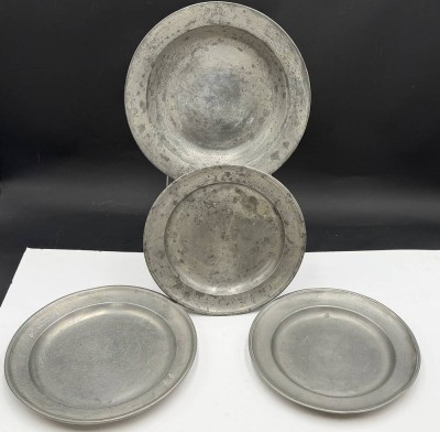 Auktion 370<br>4x antike Zinn-Teller/Schalen [1]