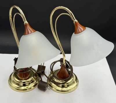 Auktion 370<br>Paar Nachtischlampen, Messingstand, H-35 cm [1]