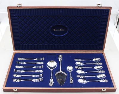 Auktion 370<br>Kaffeebesteck für 6 Personen, Antiko 100, in orig. Kasten [1]