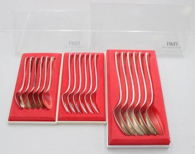 Auktion 370<br>12 Besteckteile, Robbe & Berking, Königskordel, 90er Auflage, je 6 Speiselöffel, Kuchengabeln und Kaffeelöffel [1]