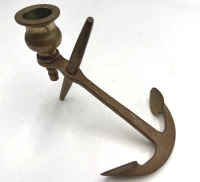 Auktion 370<br>maritimer Kerzenhalter mit Messing-Anker, L-13 cm [1]