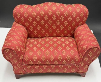 Auktion 370<br>Puppensofa,  guter Zustand, H-25 cm, B-36 cm [1]