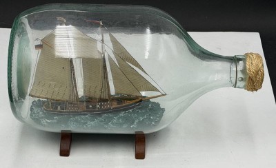 Auktion 370<br>grosses Buddelschiff 