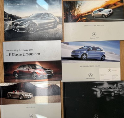 Auktion 370<br>22x Mercedes Benz Prospekte, 6x DIN A5, 16xDIN A4, 1xHardcover, ca. 1990-2010 [1]