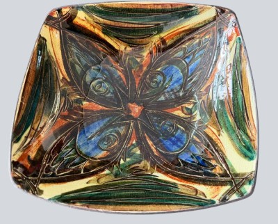 Auktion 370<br>Kunstkeramik-Schale aus der Cuxhavener Keramikwerkstatt Bücking Börnsen, um 1970, H-6 cm, 20x20 cm [1]