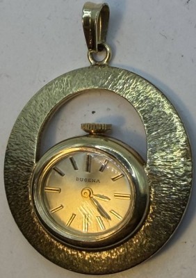 Auktion 371<br>mechan. Damen-Umhängeuhr 