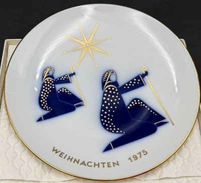 Auktion 371<br>Weihnachtsteller KPM Berlin  1975 , in OVP, D-19,5 cm, limitierte Auflage [1]