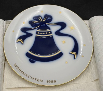 Auktion 371<br>Weihnachtsteller KPM Berlin  1988 , in OVP, D-19,5 cm, limitierte Auflage [1]