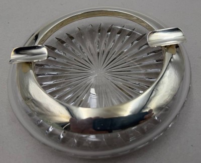 Auktion 371<br>gr. Kristall-Ascher mit breiten Silberrrand-925-, D-16 cm [1]