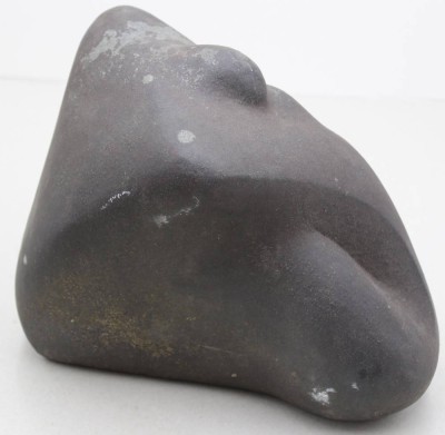 Auktion 371<br>Anne-Gret Winkler (1944 - 2018), moderne Skulptur, Stein, ca. H-24cm B-32cm [1]
