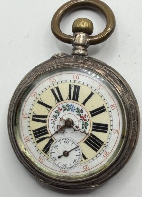 Auktion 371<br>kl mechan. Damen-Taschenuhr, bemaltes Ziffernblatt, Werk steht, D-3,5 cm [1]
