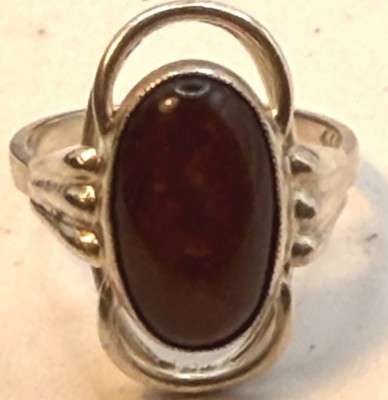 Auktion 371<br>Silberring-900- mit Bernstein, RG 54, 2,8 gr [1]