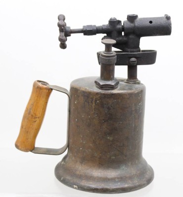 Auktion 371<br>alte Lötlampe, ungemarkt, ca. H-22,5cm [1]