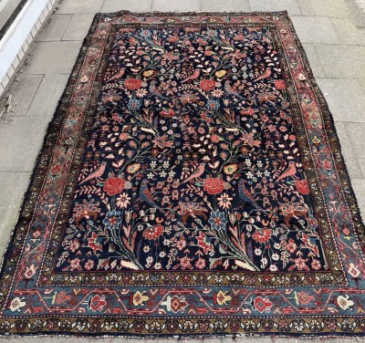 Auktion 371<br>kl. antiker Orient-Teppich, 130x200 cm [1]
