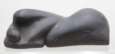 Auktion 371<br>Anne-Gret Winkler (1944 - 2018) , moderne Skulptur, braunes Steinzeug, ca. H-14cm L-37cm [1]