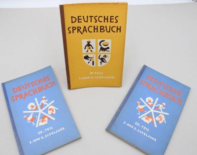 Auktion 371<br>3x Schulhefte von 1956, Deutsches Sprachbuch [1]