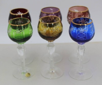 Auktion 371<br>6 Süsswein- bzw. Likörgläser, Buntglas, Polen, H-14 cm [1]