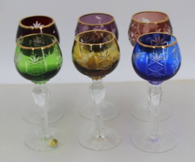 Auktion 371<br>6 Süsswein- bzw. Likörgläser, Buntglas, Polen, H-14 cm [1]
