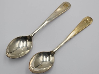 Auktion 371<br>2x Kaffeelöffel,  versilbert, ca. L-13,5cm [1]