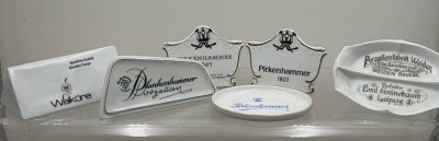 Auktion 371<br>8x div. deutsche Porzellanfirmen-Tresenaufsteller [1]